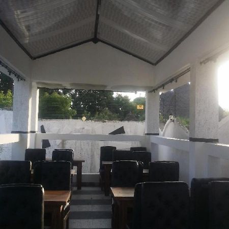 Peacock Park Hotel Ukunda Extérieur photo