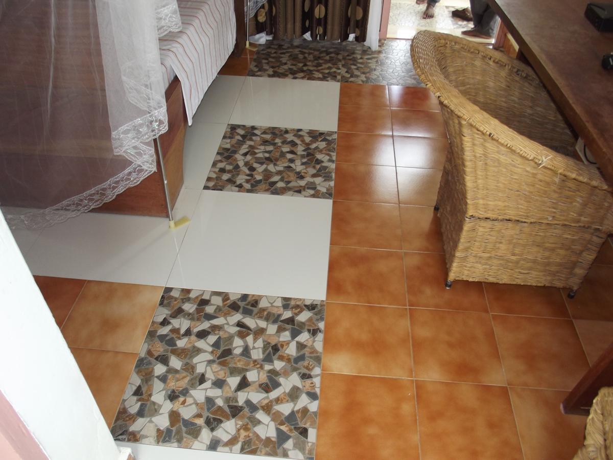 Peacock Park Hotel Ukunda Extérieur photo