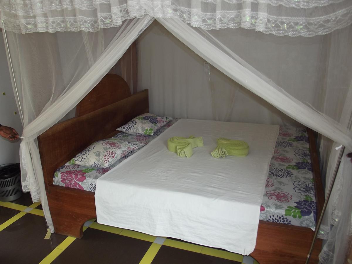 Peacock Park Hotel Ukunda Extérieur photo